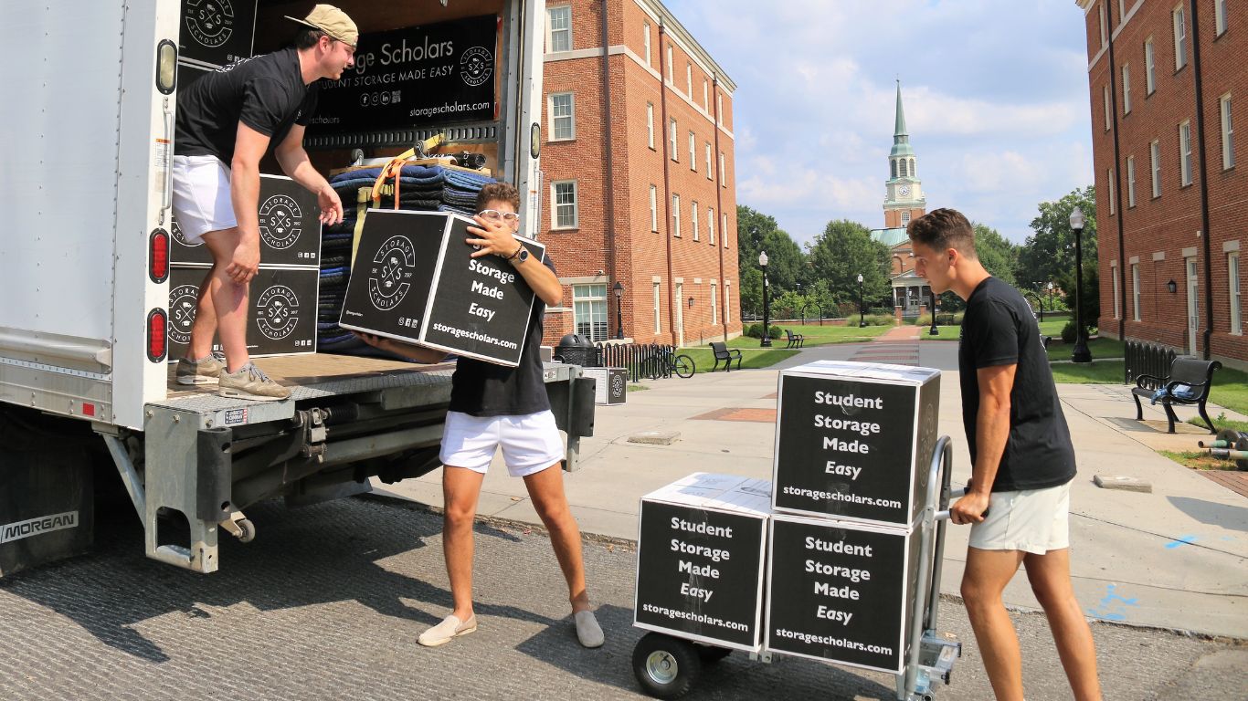 Summer Storage FIU Housing and Residential Experience