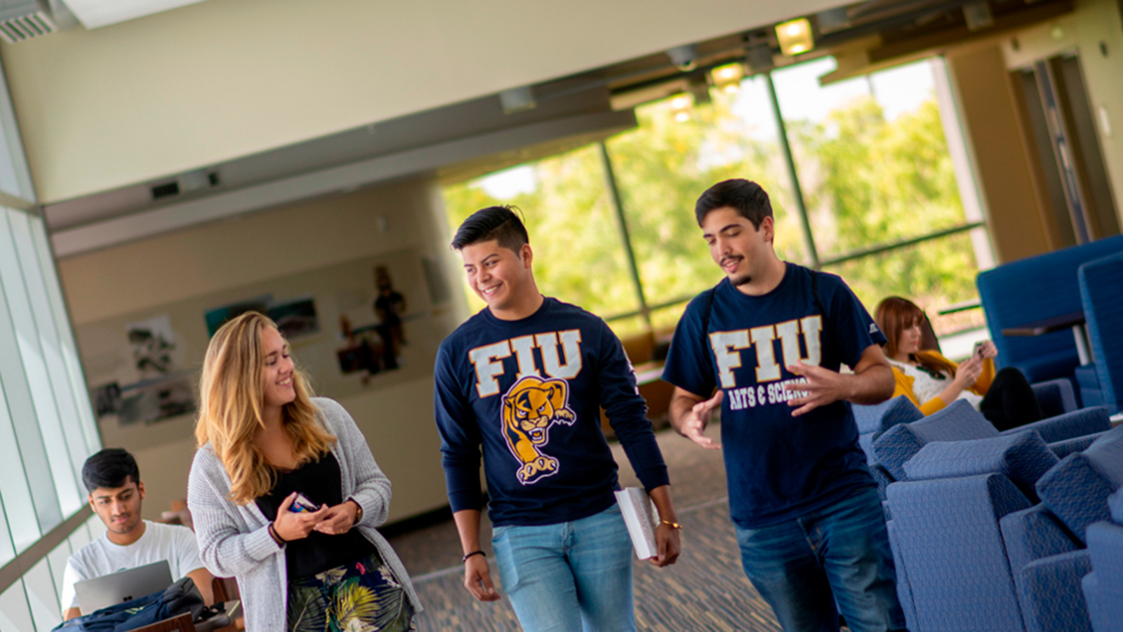 Residential Experience | FIU Housing And Residential Experience